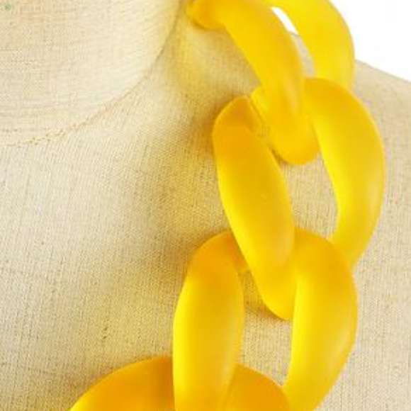 Yellow Acrylic Curb Chain Necklace Earring Set - Picture 3 of 4